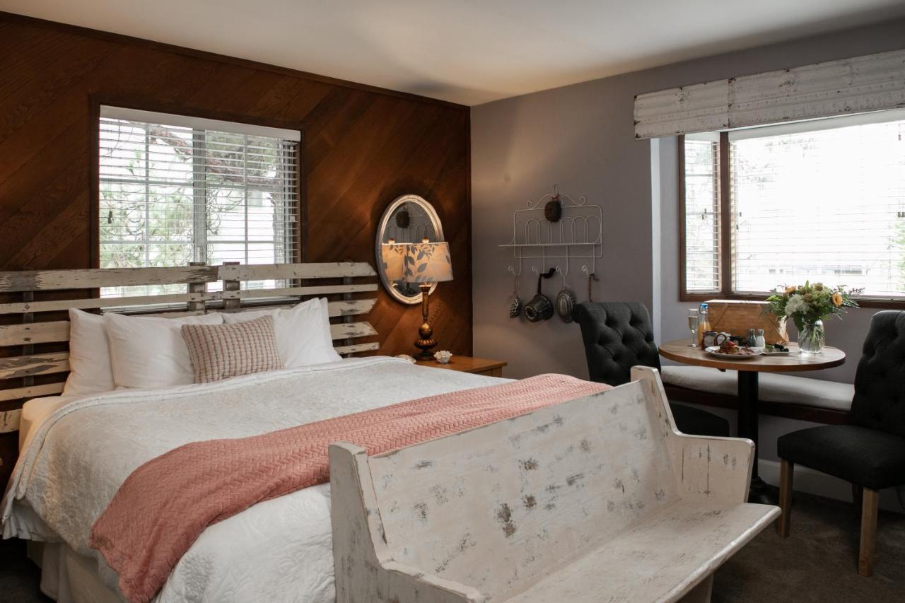 J Patrick Inn Кэмбриа Экстерьер фото